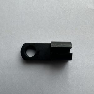 Winkelstück für Gasseil am Vergaser